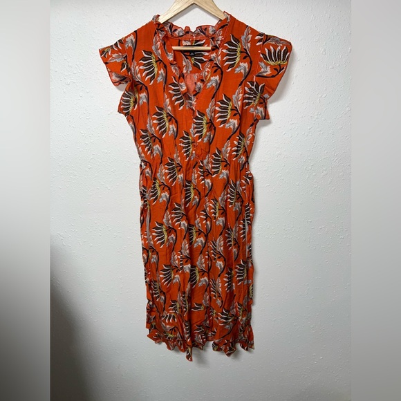Papillon vibrant orange with lotus flowers sundress. Women’s size medium. - Picture 2 of 9
